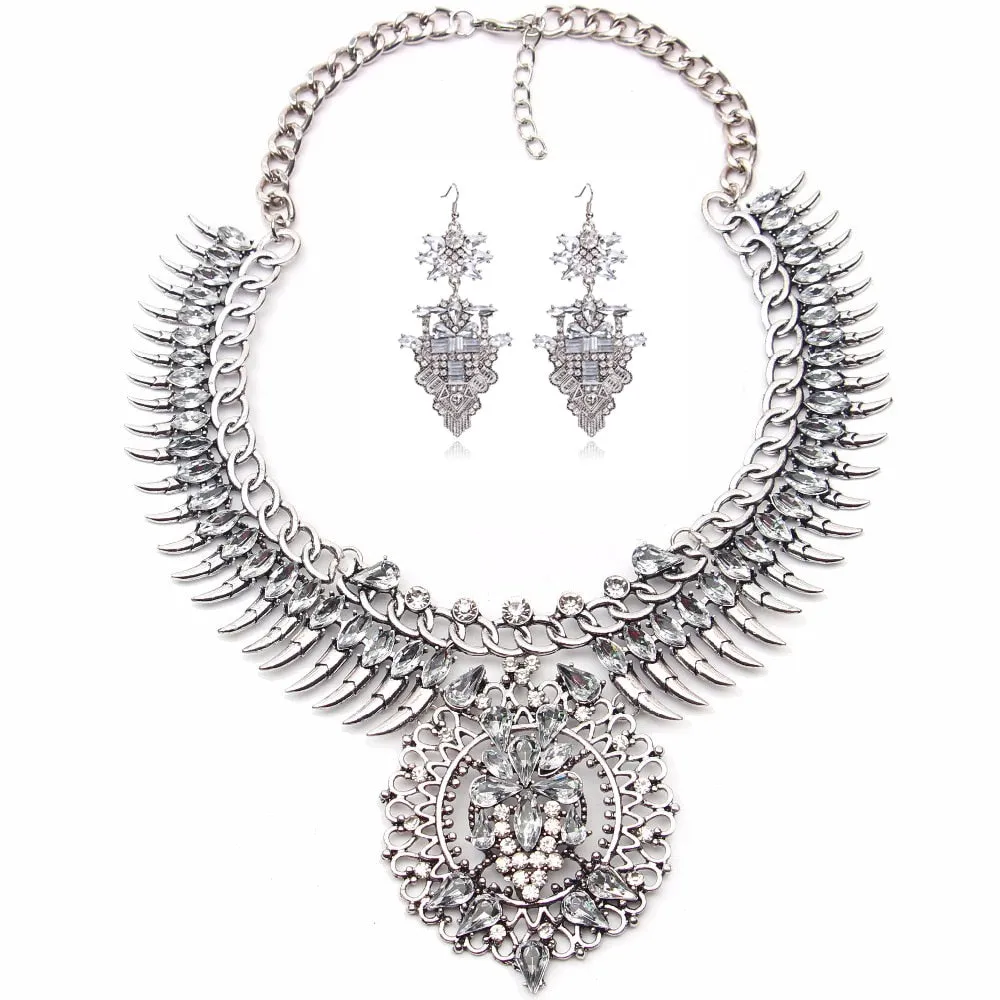 Bohemian Jewelry Statement Dress-up Necklace for Women as Party Accessories