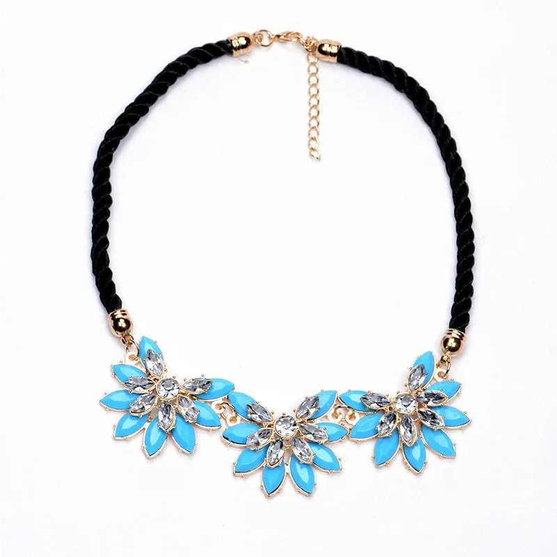 Collares Women Flower Necklace Pendant Multi-layer Black Weave Rope Chain Rhinestone Water Drop Choker Statement Necklace