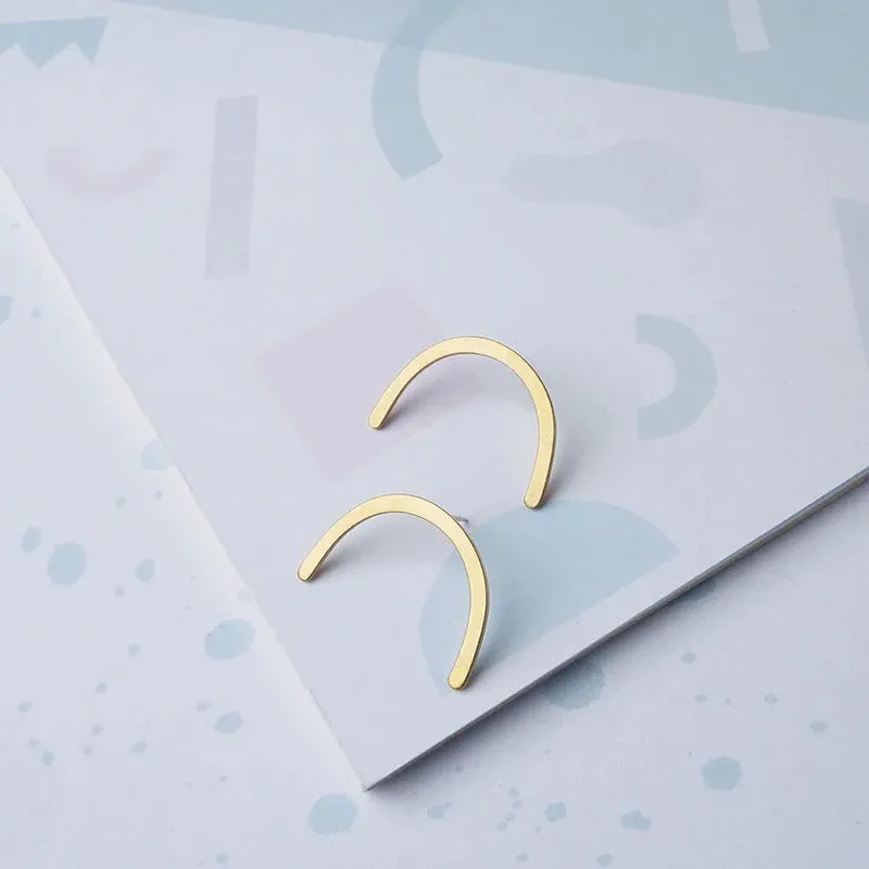 Curve Earrings