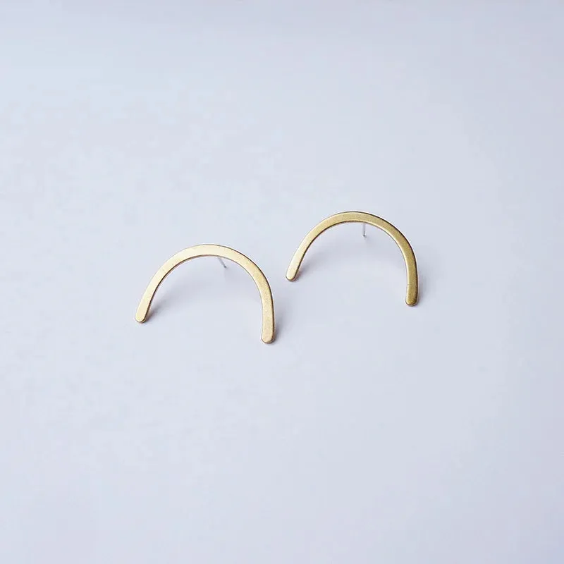 Curve Earrings