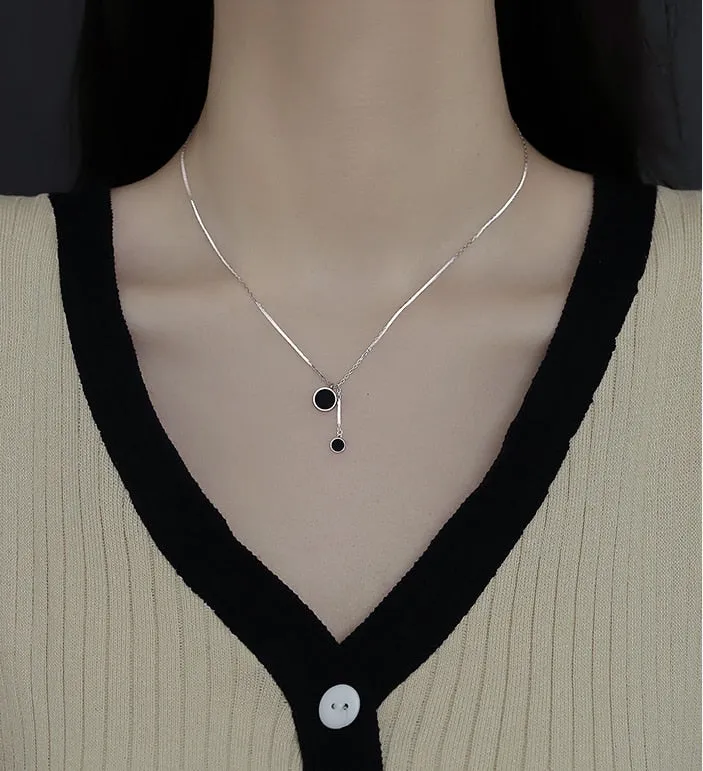 Fashion Jewelry Black Round Pendants Necklace for Women in 925 Sterling Silver