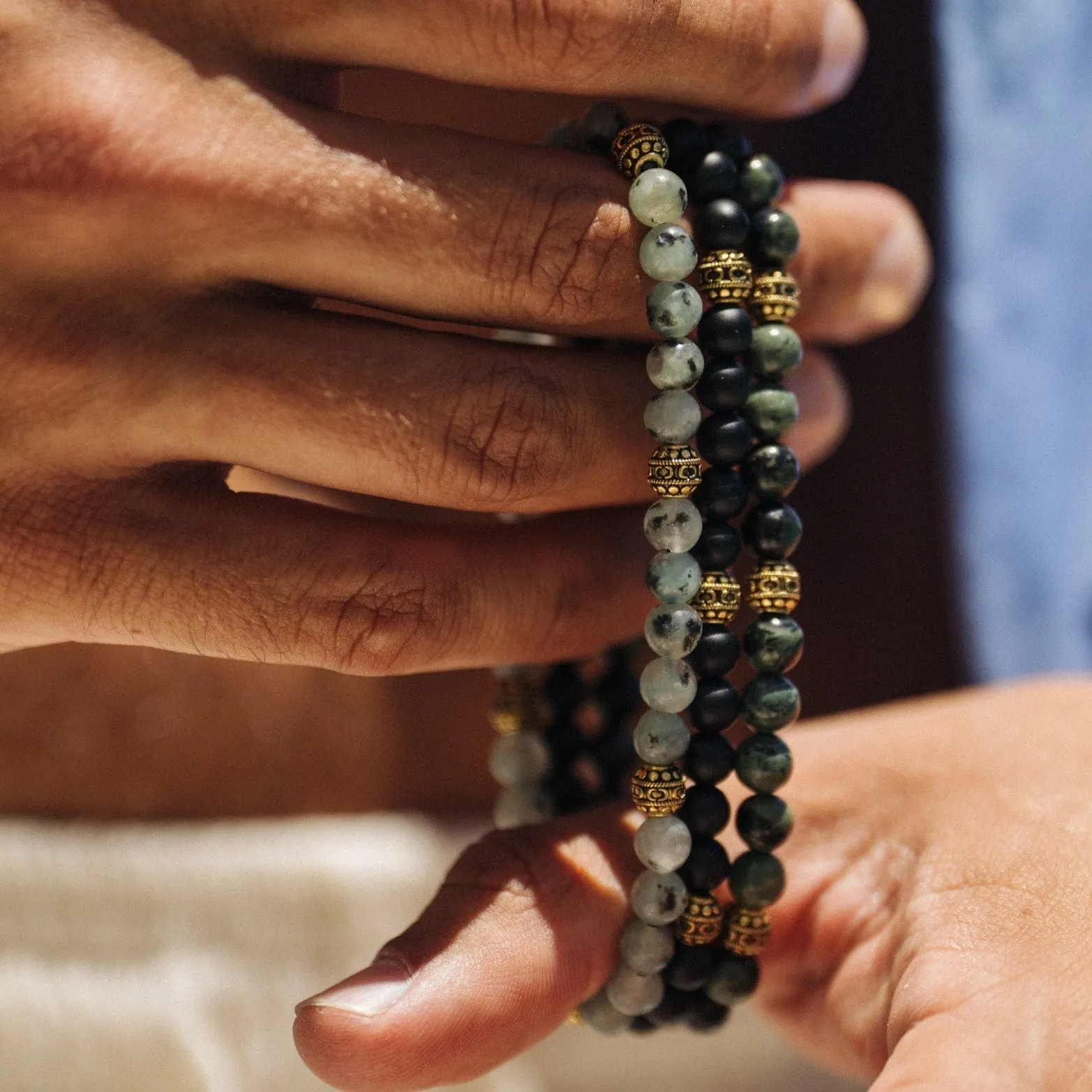 Matte Onyx Stone Bracelet (Gold)