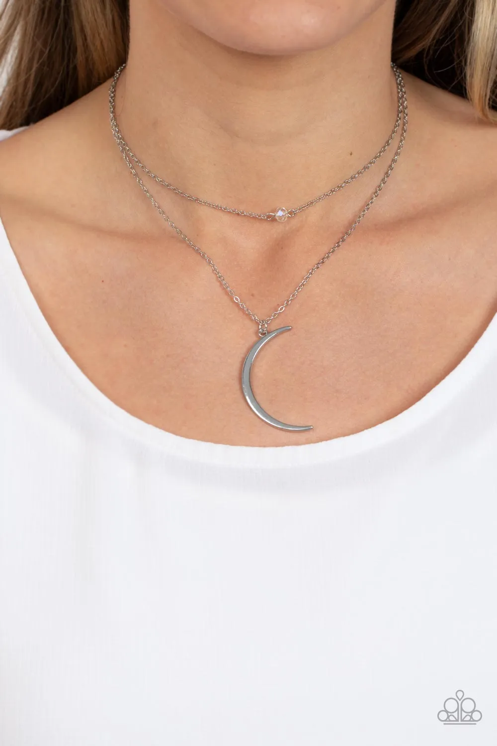 Necklaces Modern Moonbeam - White