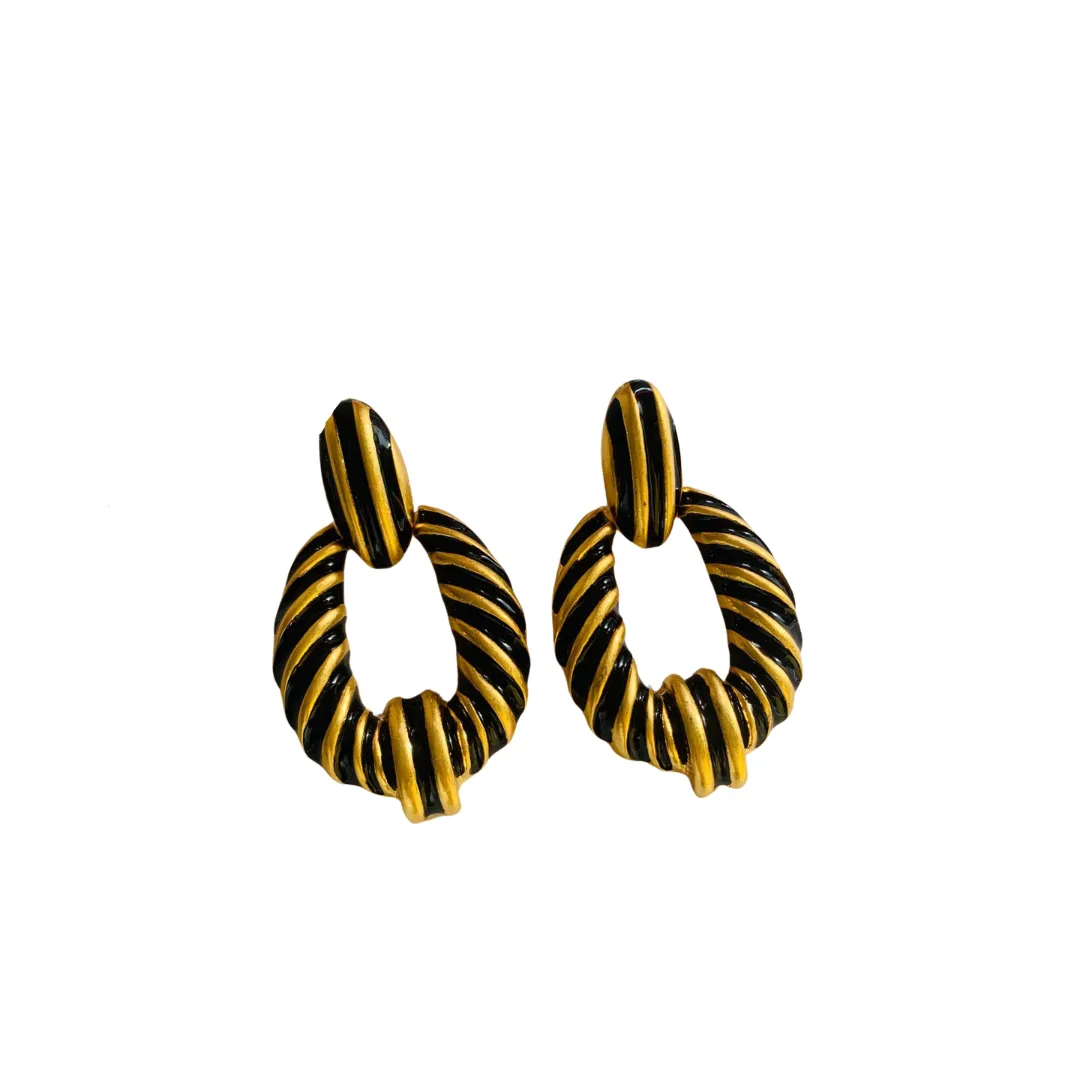 Pre Order:  Black Droplet Vintage Clip Earrings