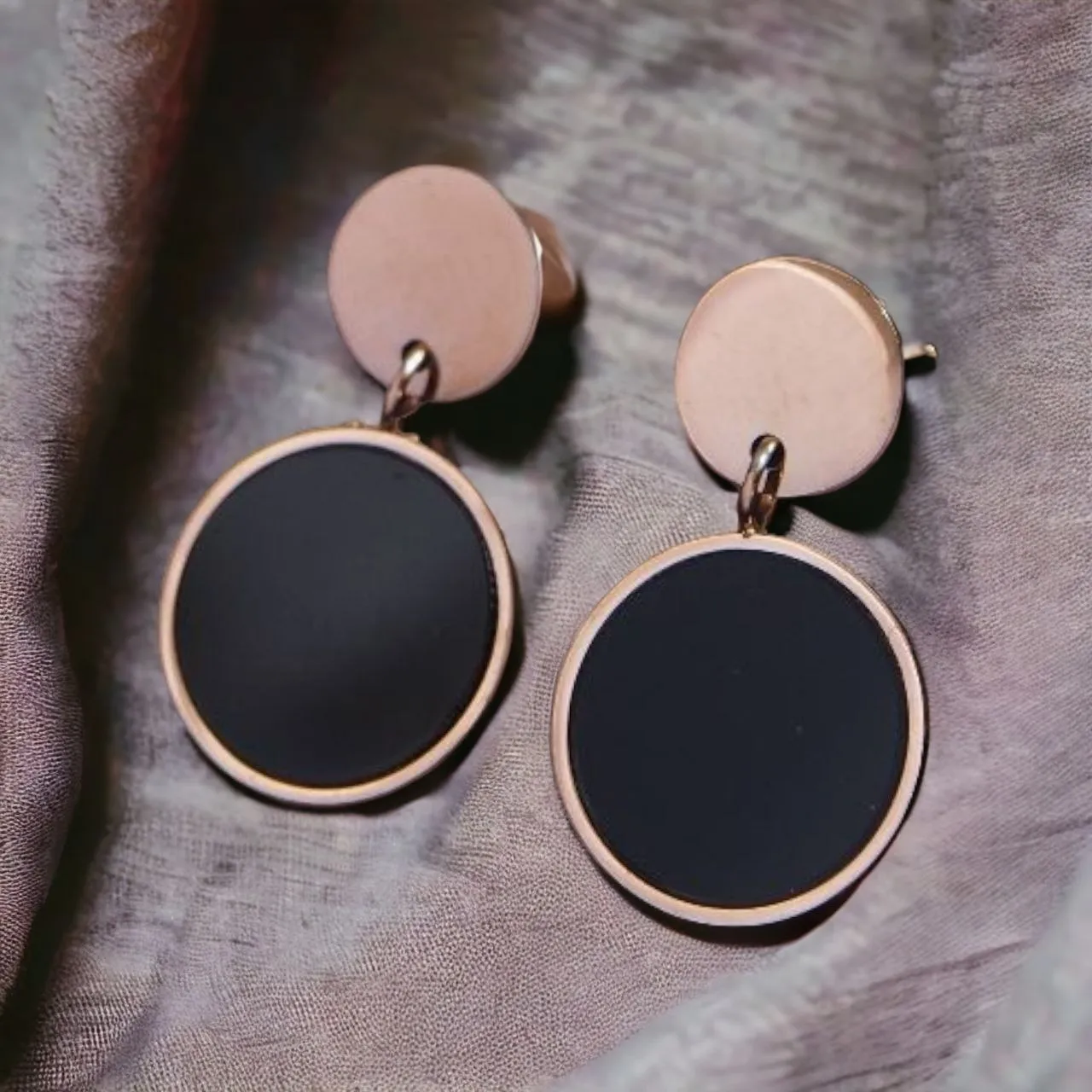 Radiant Rosegold Elegance Earrings