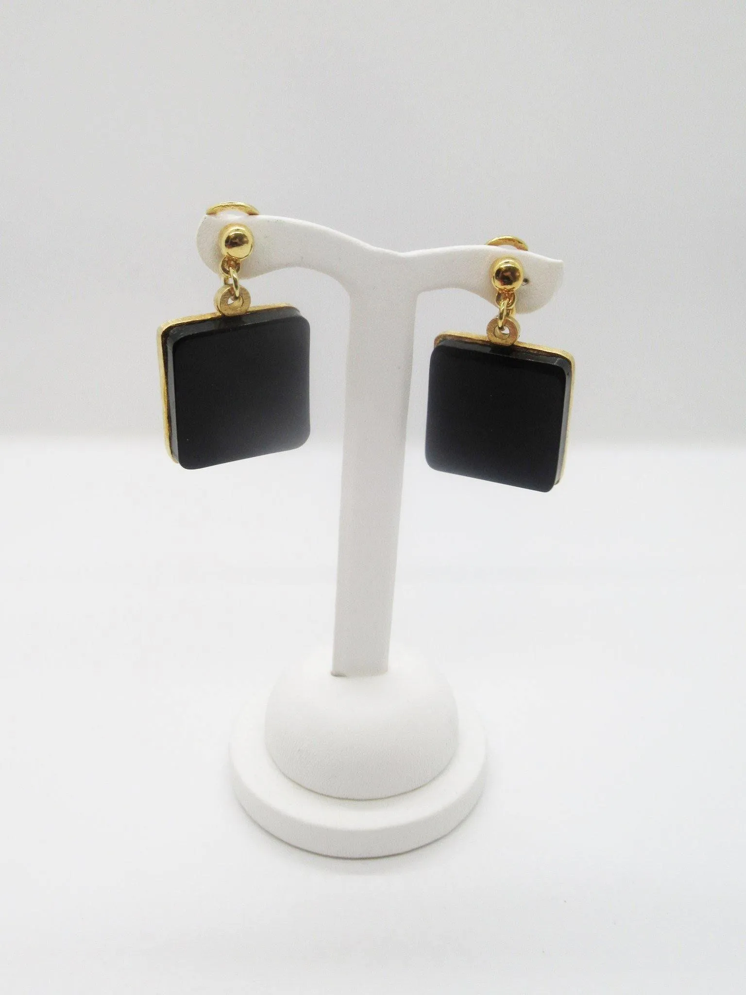 Vintage Modernist Dangling Square Black Disc Clip Earrings